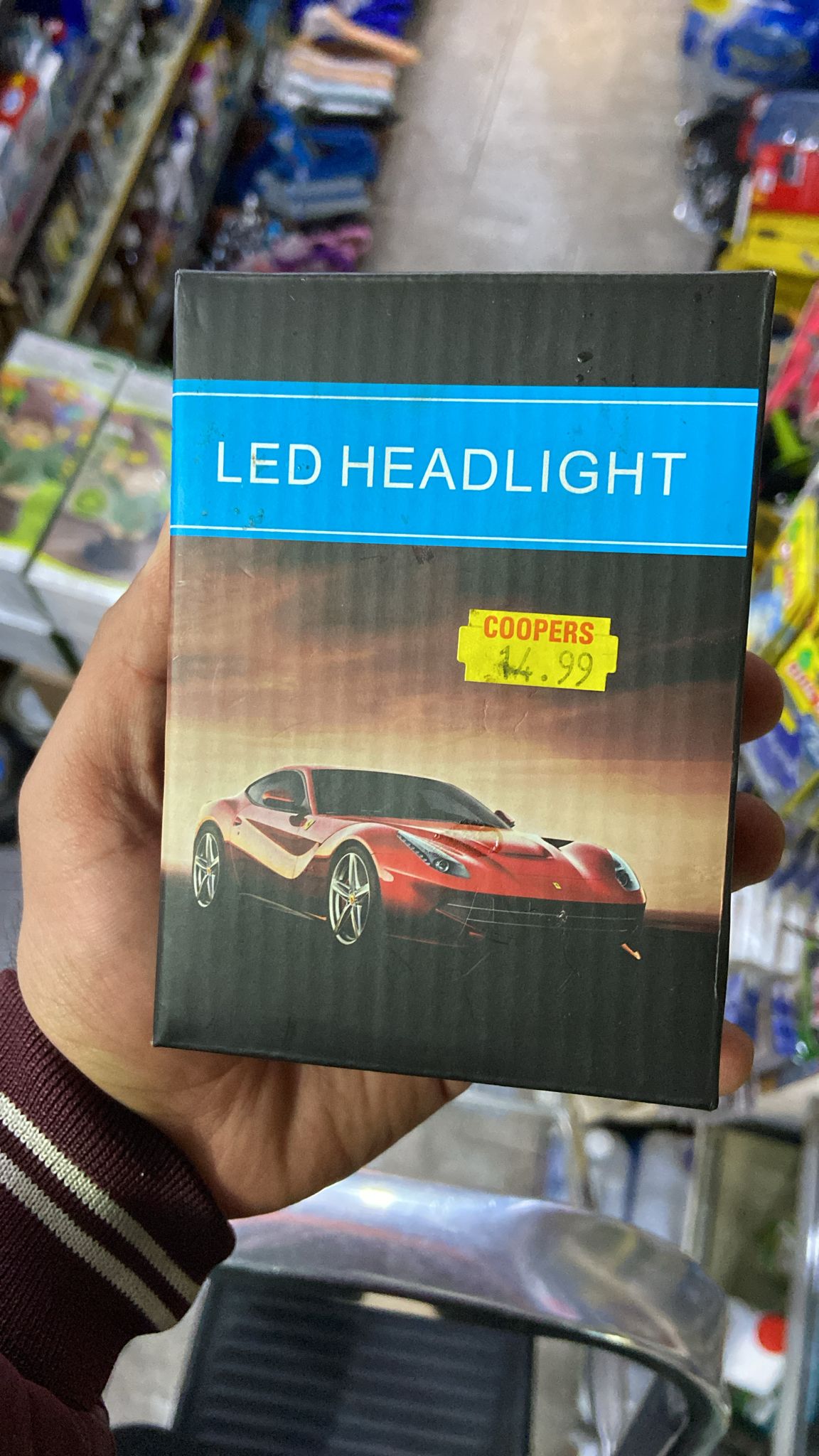 Illuminez Votre Chemin avec les Phares à LED : Découvrez des Options de Qualité Supérieure