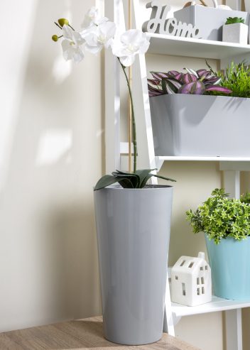 Studio 18cm Tall Round Planter Cover Cool Grey