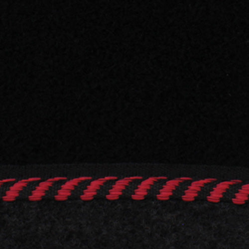 Améliorez votre conduite avec le jeu de tapis de voiture Dash 4 pièces en violet clair.