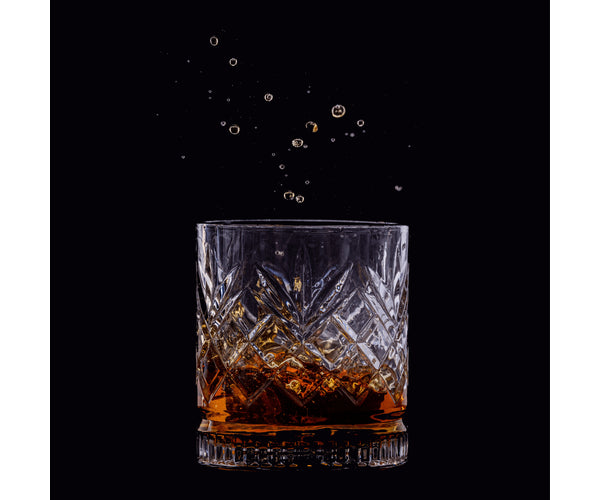 Sublimez votre collection de verres avec les 2 verres mélangeurs Eton.