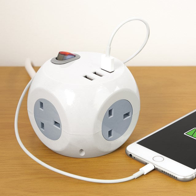 Prise cube 3 voies 1,4 M avec 3 ports USB