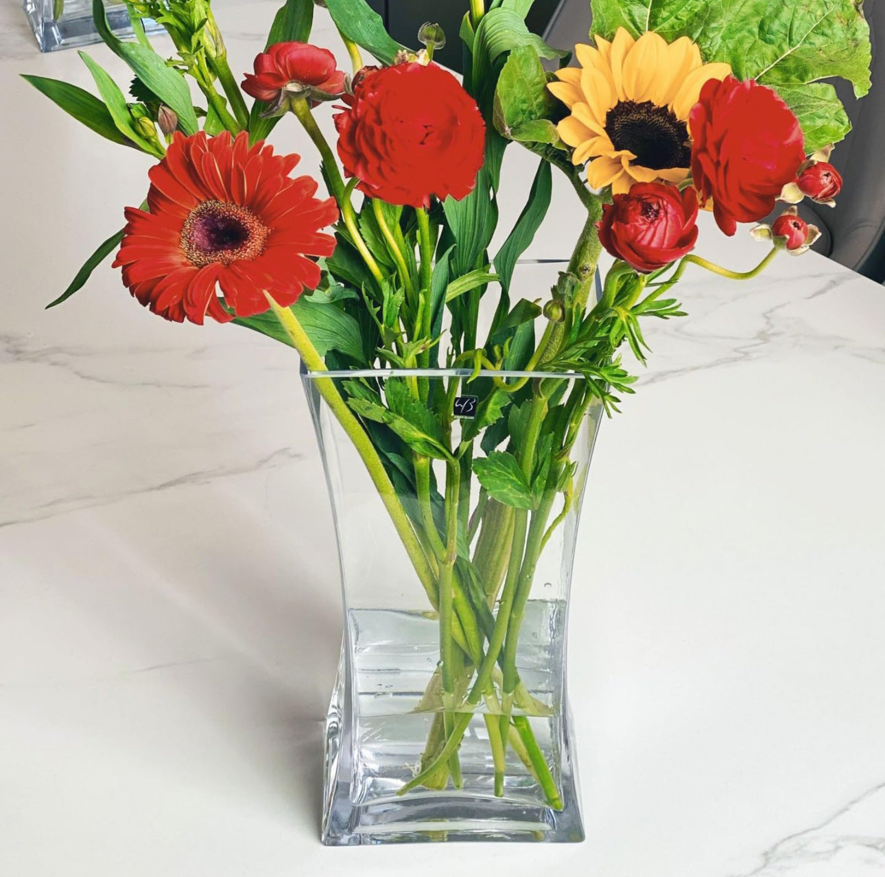 Vase en verre transparent simple et créatif, petit arrangement floral rectangulaire pour bureau