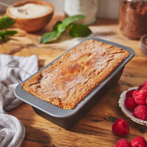 Baker & Salt® Non-Stick 1lb Loaf Tin