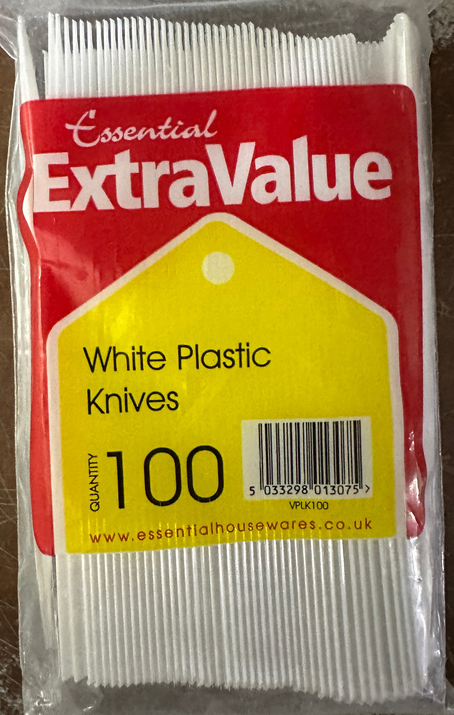 Couteaux en plastique blancs Essentiel – Paquet de 100