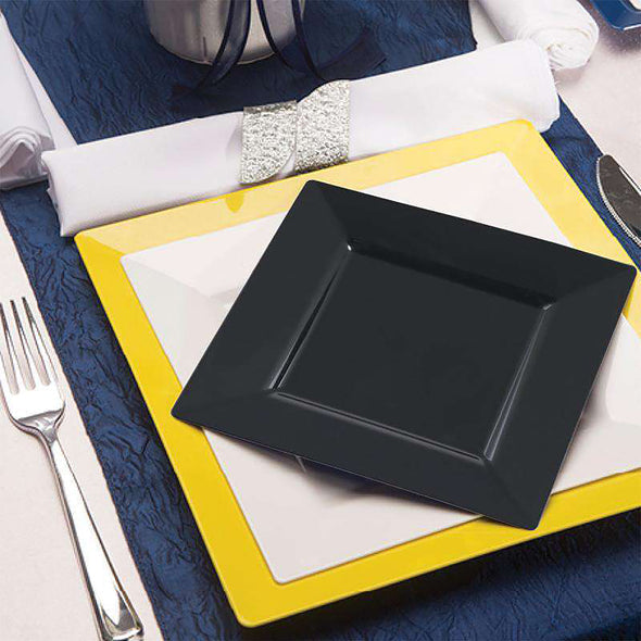 ASSIETTES CARRÉES EN PLASTIQUE NOIR VALEUR AJOUTÉE 18CM PK10