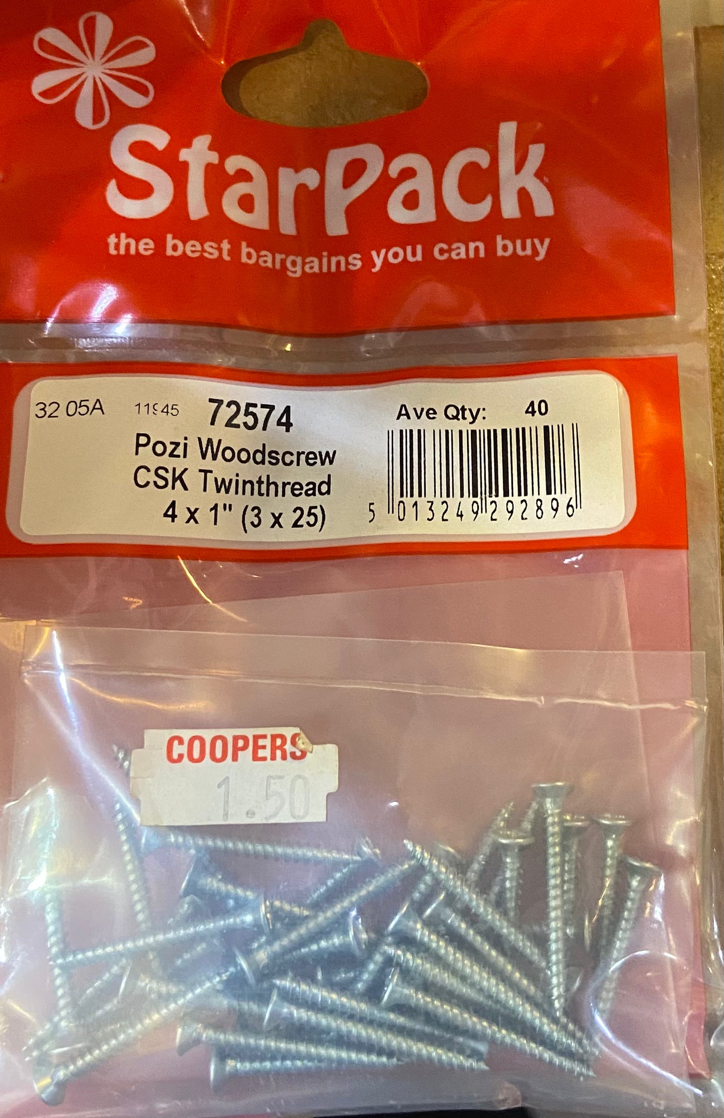Vis à bois STARPACK POZI 4 x 1, à tête fraisée, à double filetage.