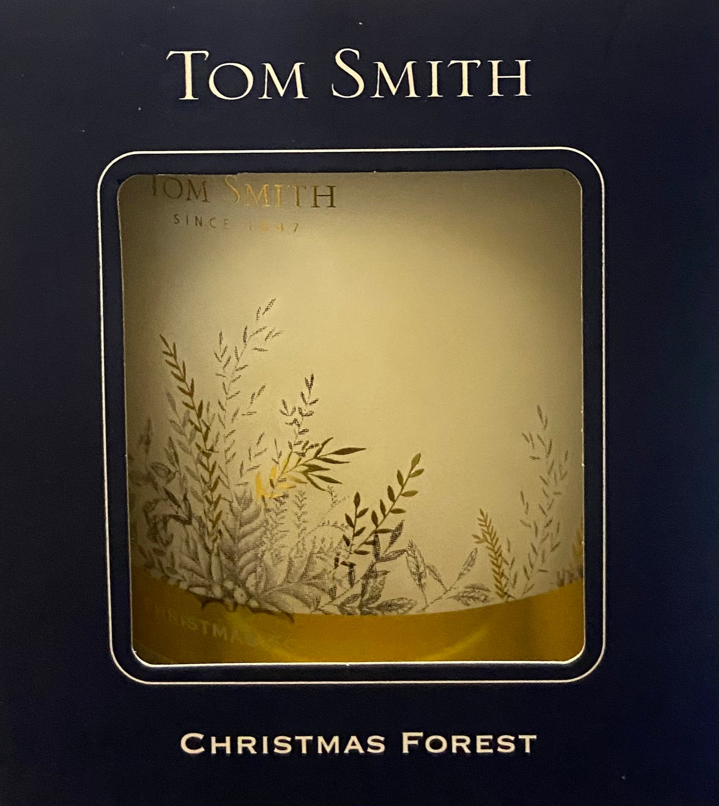 BOUGIE PARFUMÉE TOM SMITH AU MÉLANGE DE SOJA ET DOUBLE MÈCHE EN BOIS - Forêt de Noël