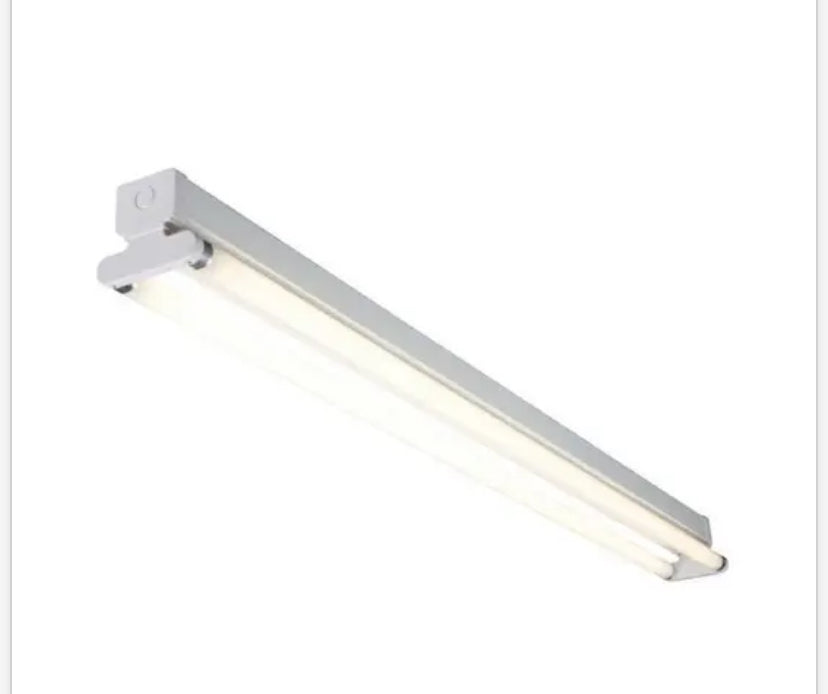 KNIGHTSBRIDGE T8 HIGH FREQUENCY FLUORESCENT BATTEN