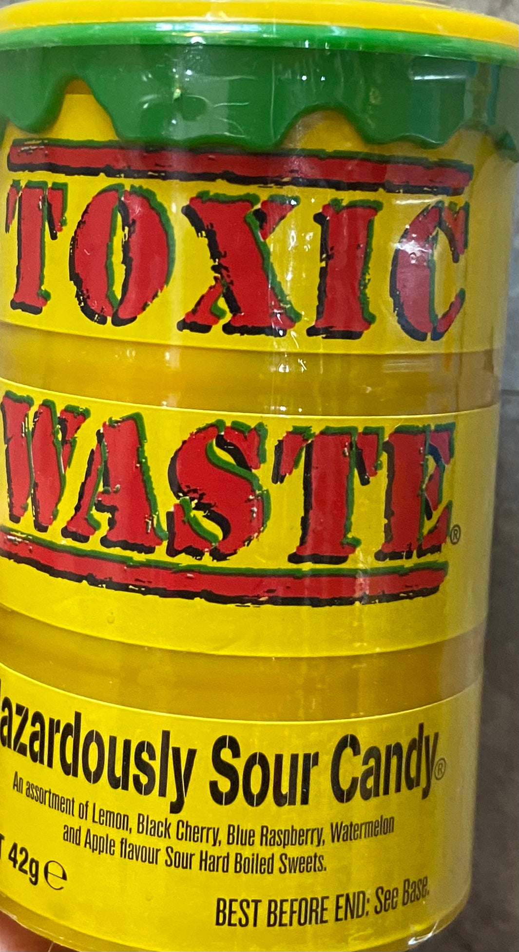 BONBONS ACIDES DANGEREUSEMENT TOXIQUES