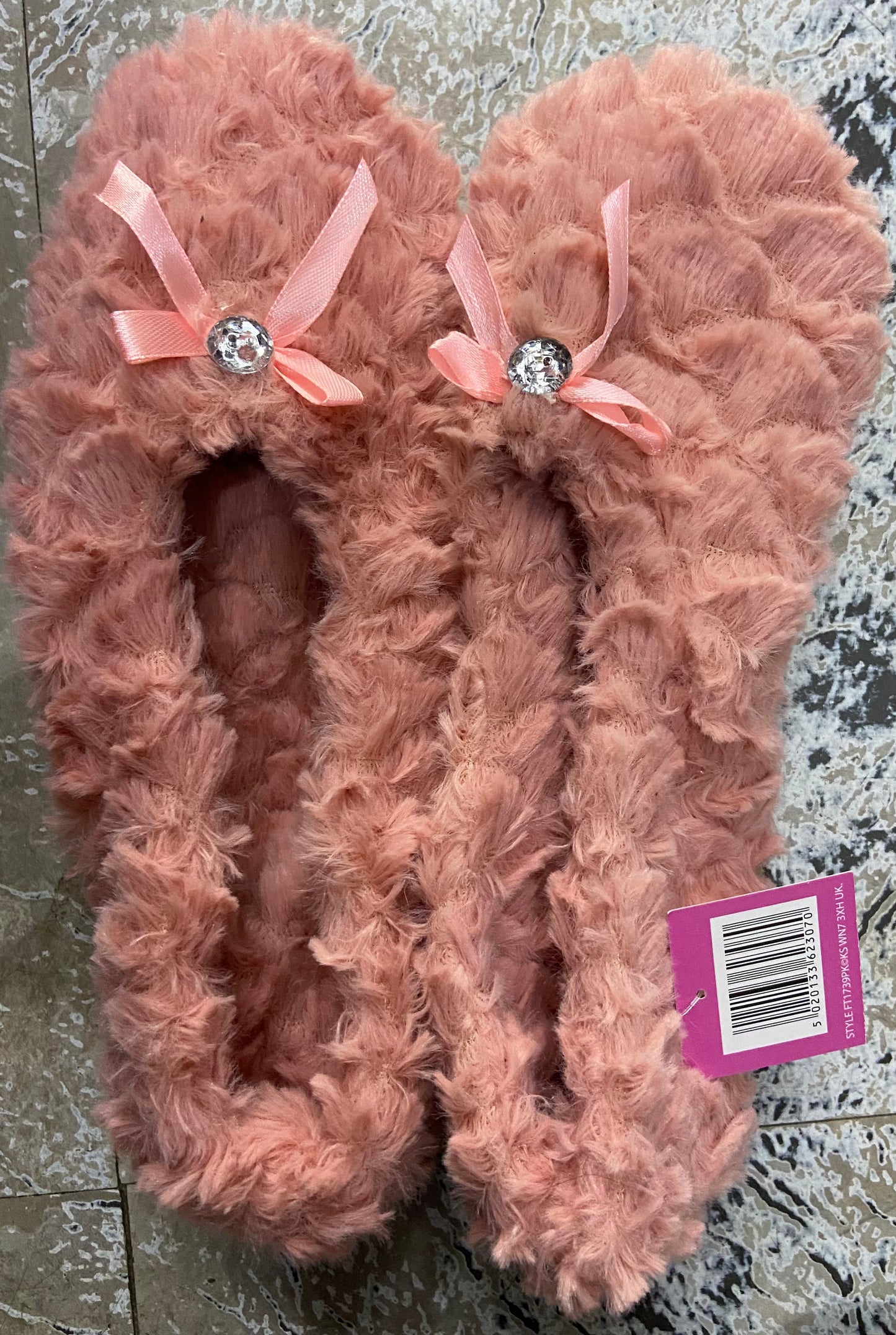 CHAUSSETTES-PANTOUFLES ÉLÉGANTES POUR FEMMES 3/3(RU) 36/37(EUR)