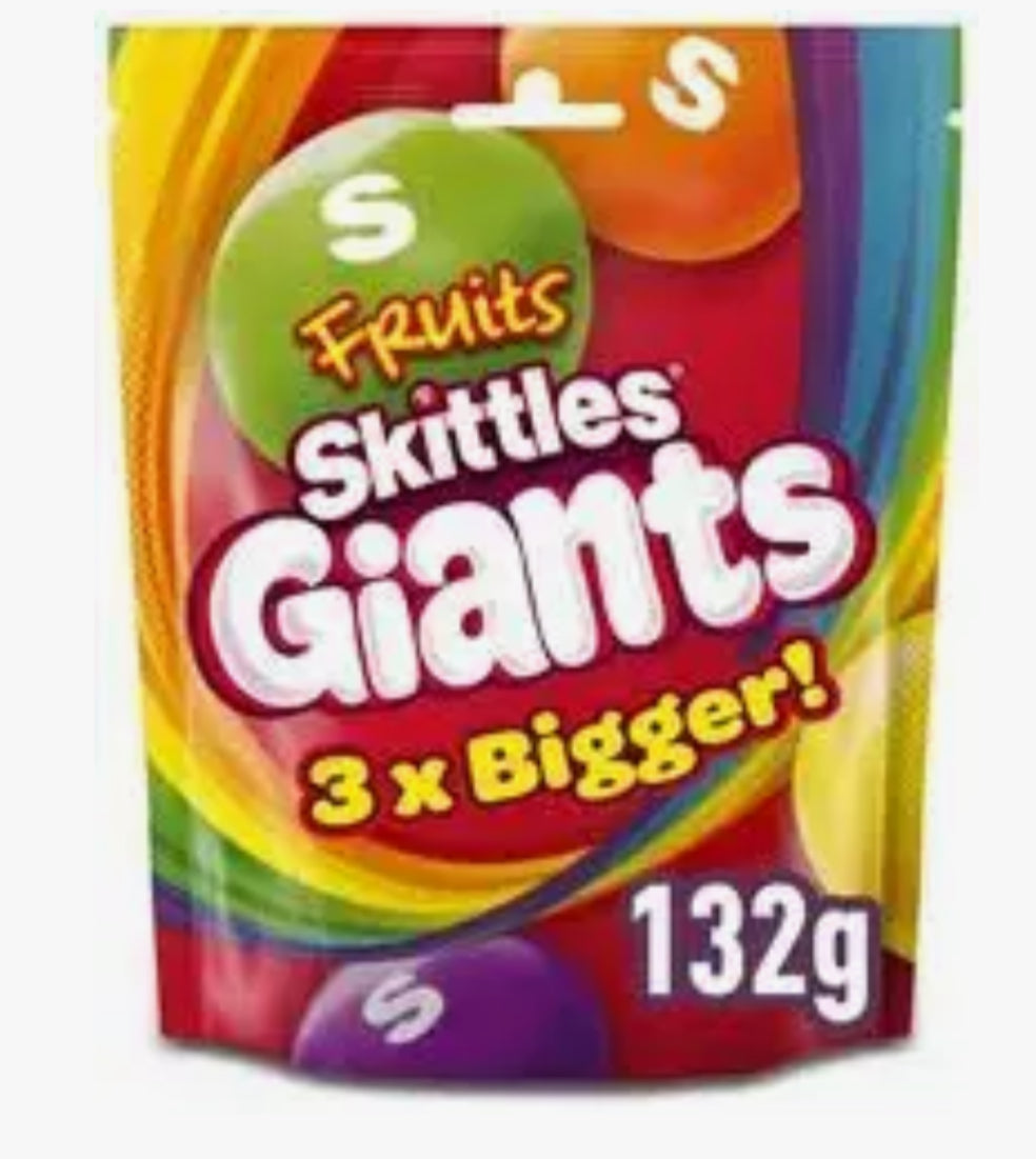 Skittles Giants Vegan Chewy Sweets Fruit Flavoured Pouch Bag 132g