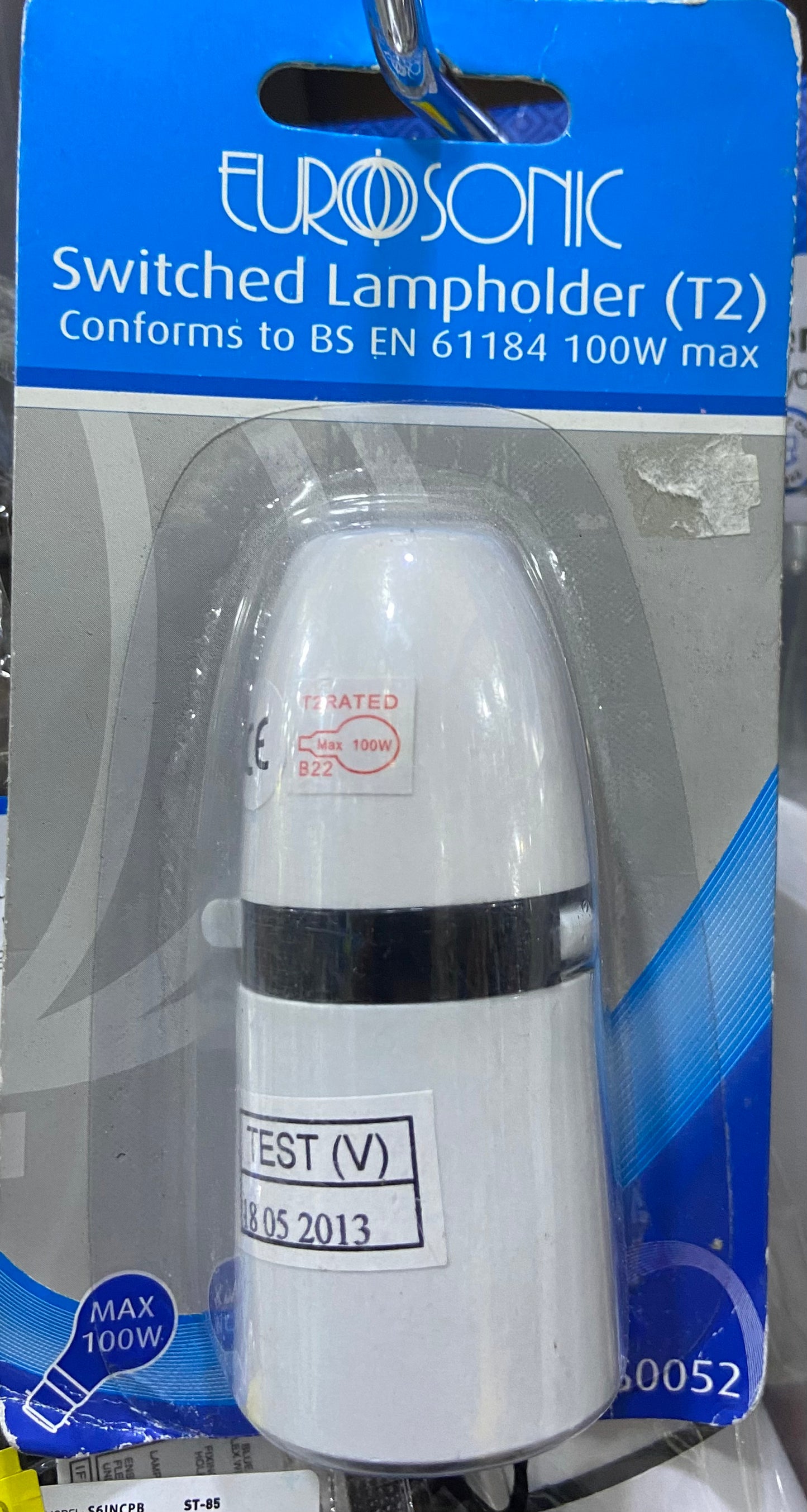 SWITCHED LAMPHOLDER (T2)