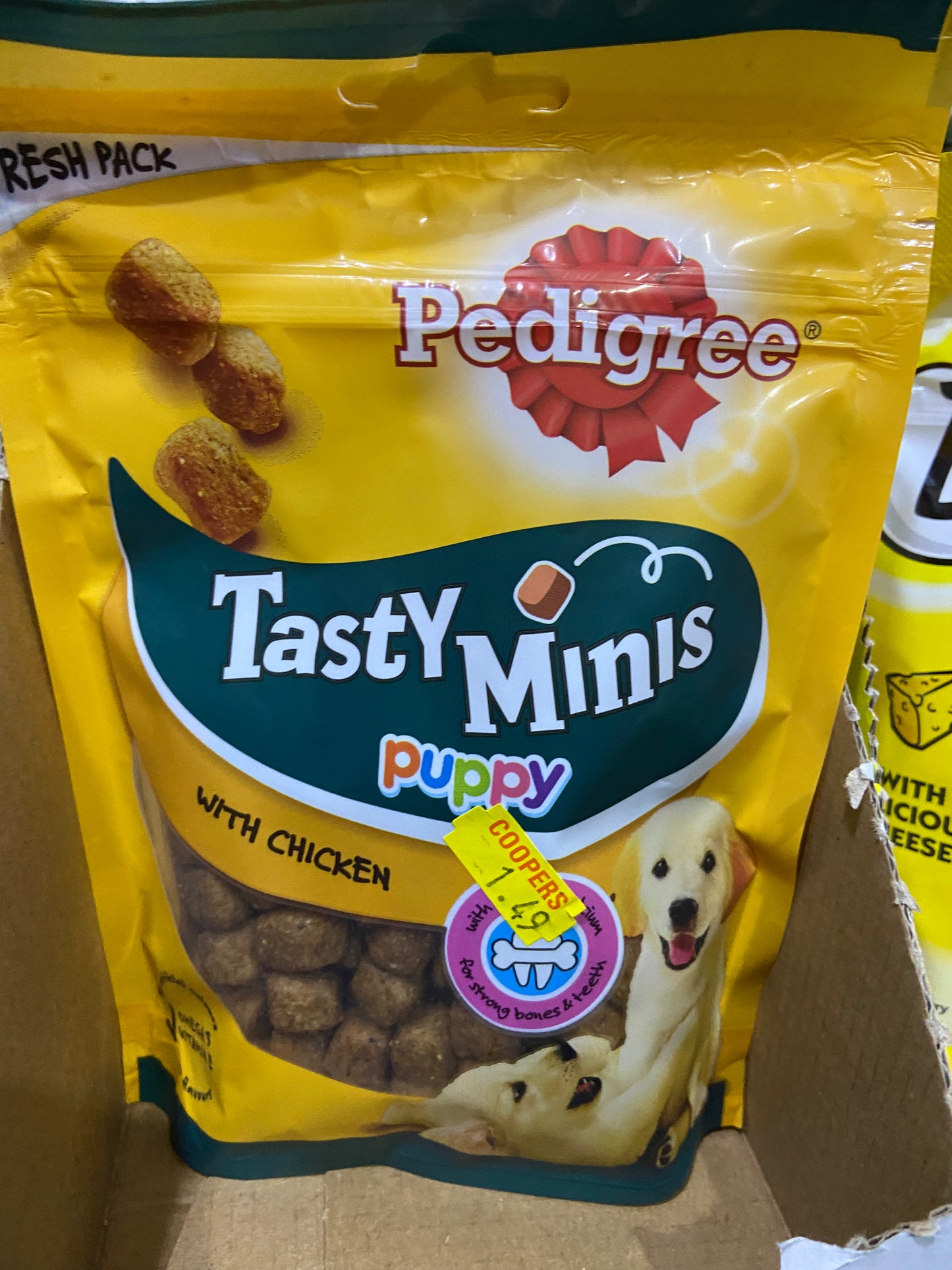 PEDIGREE DOG TASTY MINI PUPPY TREAT 125GM