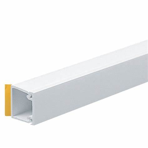 Goulotte, PVC blanc, 16mm X 16mm X 2 mètres