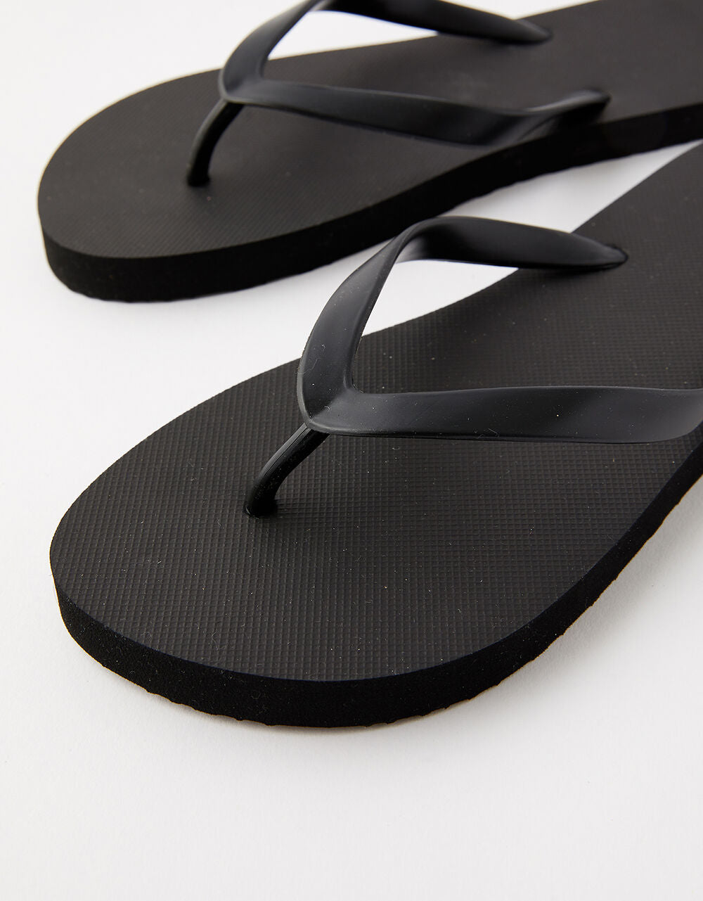 LADIES PLAIN FLIP FLOP (BLACK)