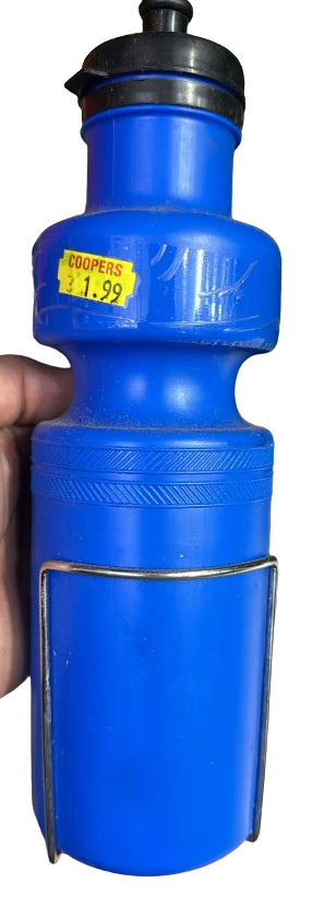 Bouteille d'eau en plastique