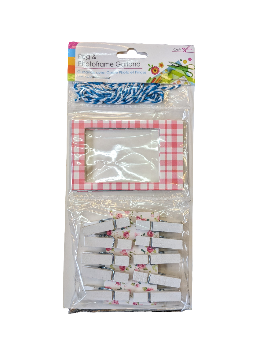 Peg & Photoframe Garland