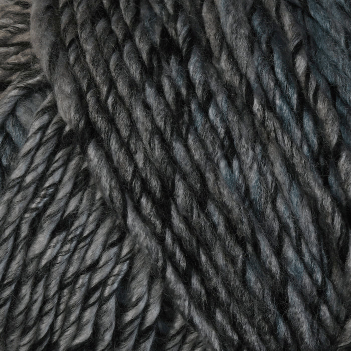 King Cole Autumn Chunky Yarn - 100 grm Ball - Magpie