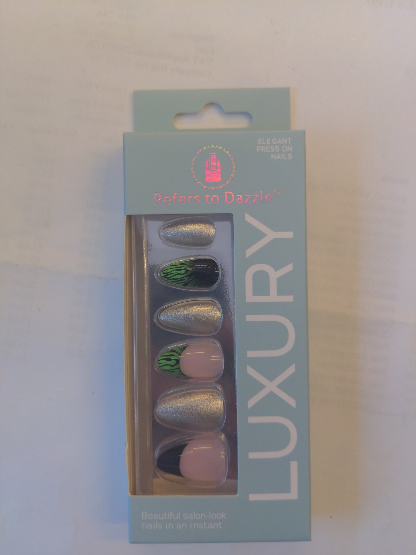 Faux ongles à presser