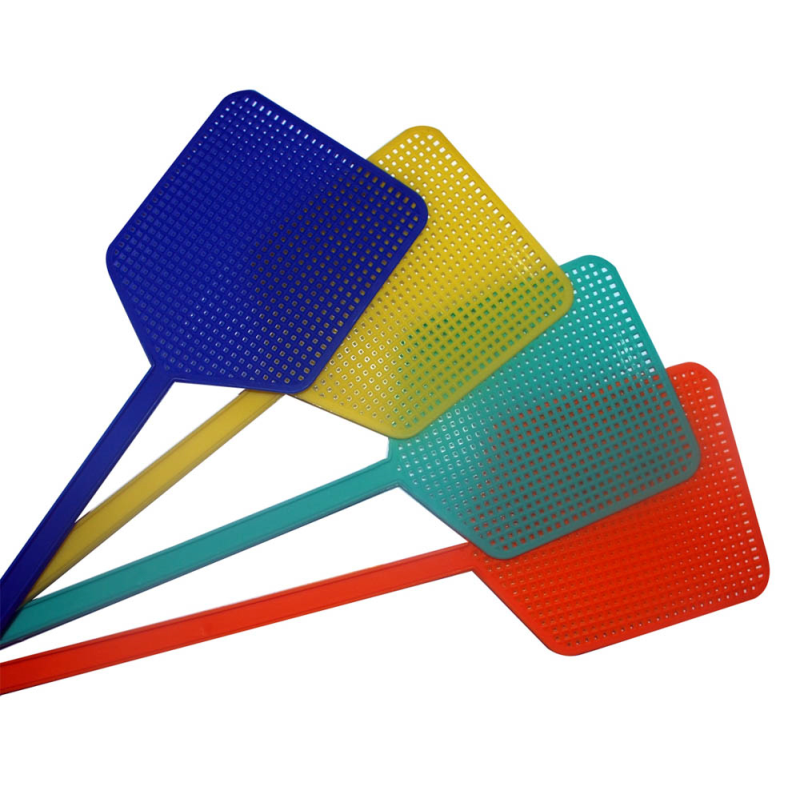 PLASTIC FLY SWATS 4 PACK