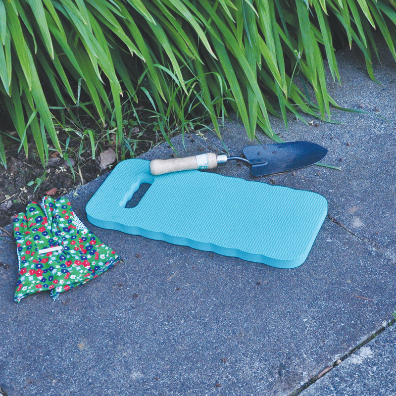 COUSSIN DE JARDIN À GENOUX