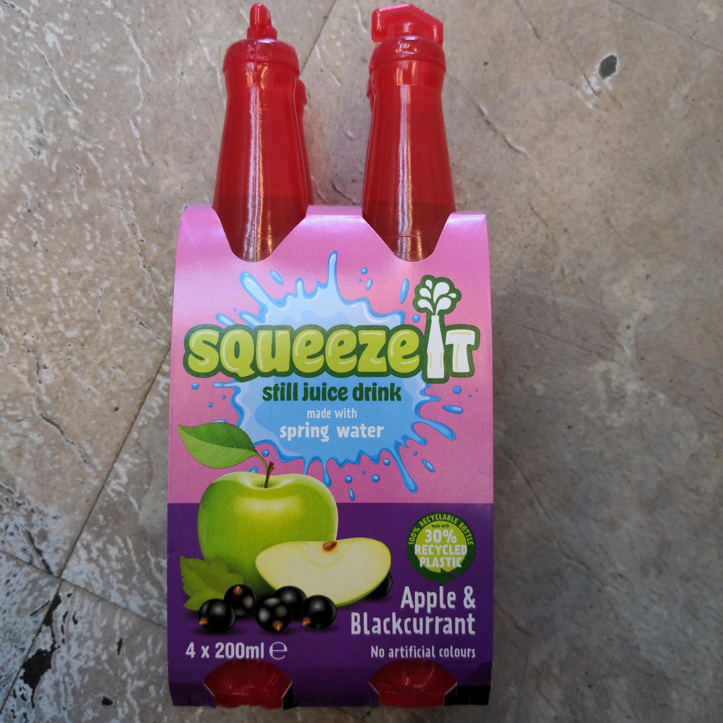 Boisson aux fruits plate Squeeze It Pomme & Cassis - pack de 4 bouteilles