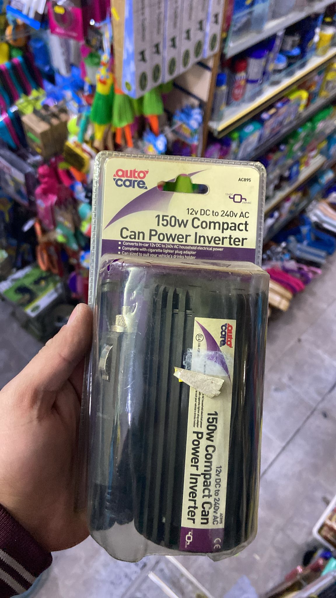 Efficient 150W Compact Can Power Inverter Your On-the-Go Power Solution