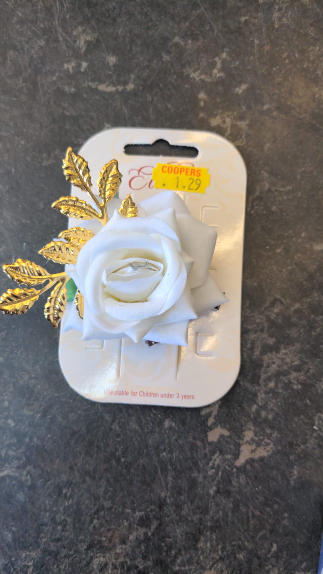 White flower hair clip