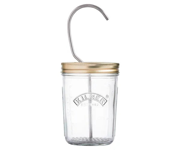 Ensemble de pots à mayonnaise et sauces haut de gamme pour délices gourmands.