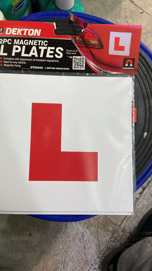 2pc Magnetic L Plates Easy-to-Attach Learner Driver Signs