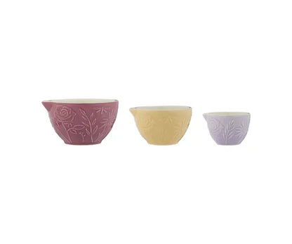 Dans l'Ensemble Prairie : 3 tasses à mesurer pour des créations culinaires précises.