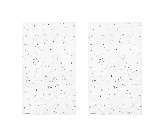 Sublimez votre cuisine avec la planche rectangulaire Elements Terrazzo/Acacia.