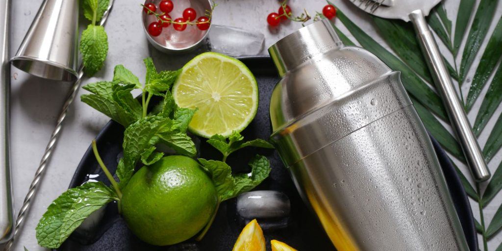 SHAKER À COCKTAIL TRISTAR EN ACIER INOXYDABLE DE 47 CL