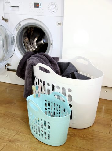 Flexi-Store 8L Laundry Utility Basket Ice White