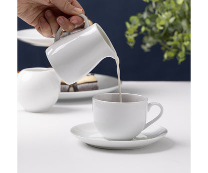 Améliorez votre expérience de boisson avec notre pichet Simplicity 180 ml.