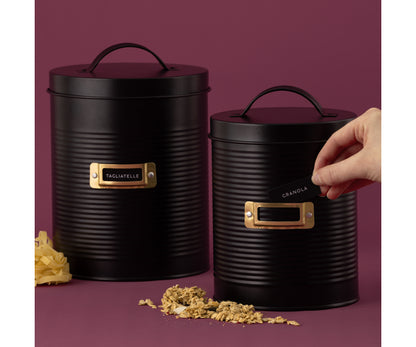 Améliorez le rangement de votre cuisine avec cet ensemble de 2 boîtes de rangement noires Otto.