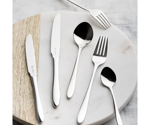 Cuillère à soupe Premium Eden 18/10 – Sublimez votre expérience culinaire dès aujourd'hui.