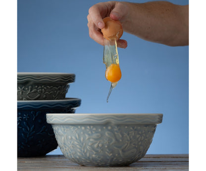 Bol mélangeur Nautical S24 bleu tortue 24 cm : des ustensiles de cuisine élégants et fonctionnels.