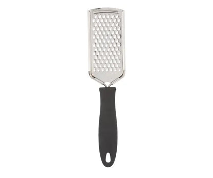 Améliorez votre cuisine avec notre râpe en acier inoxydable Essentials.
