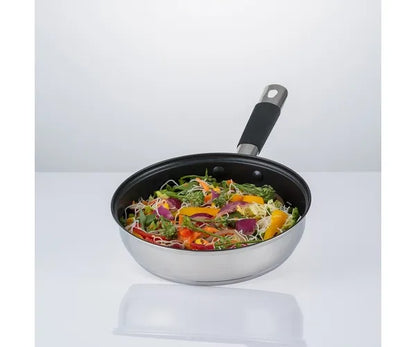 Poêle antiadhésive de 22 cm – Essentiels de cuisine.