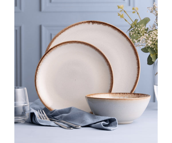 L'assiette d'accompagnement élégante en faïence réactive crème | Parfaite pour les repas quotidiens.