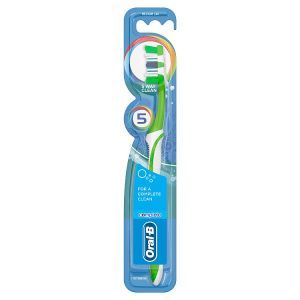 ORAL B COMPLETE 5 WAY CLEAN TOOTHBRUS