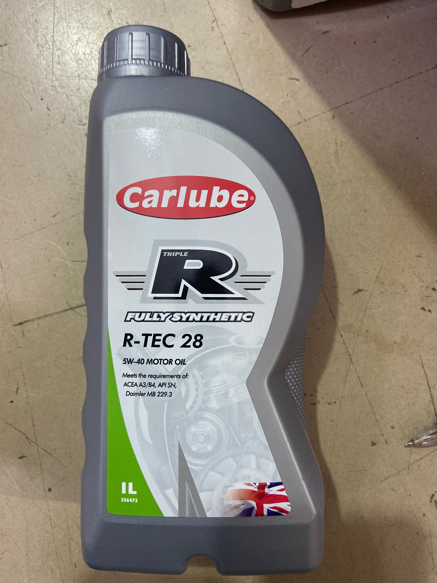 CARLUBE TRIPLE R ENTIÈREMENT SYNTHÉTIQUE R-TEC 28