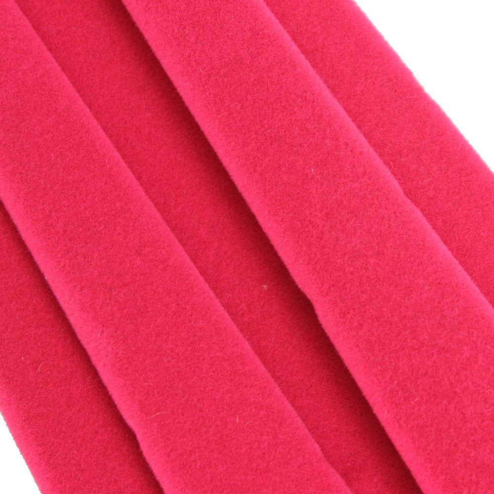 Porte-manteau Petit Cœur - Rose Vif | Solution de Rangement Élégante.