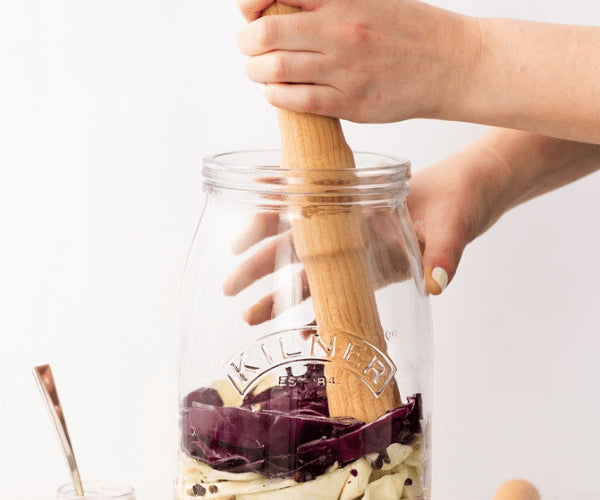 Découvrez le meilleur compacteur de fermentation pour des aliments fermentés parfaits.