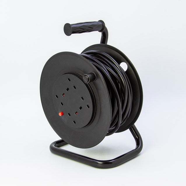 Enrouleur de câble 4 prises 25 m – 13 A