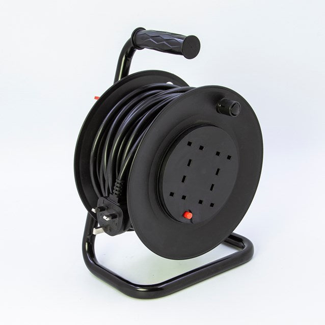 Enrouleur de câble 4 prises 25 m – 13 A