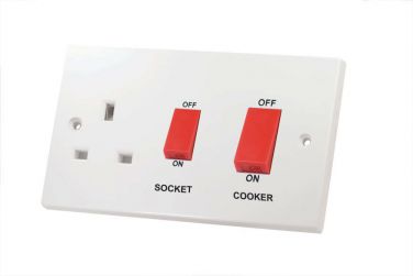 45 AMP COOKER UNIT WITH 13 AMP SWITCH SOCKET