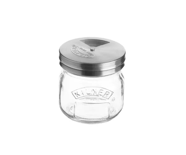 le pot de conservation pratique de 0,25 litre avec couvercle doseur.