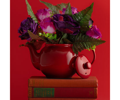 Théière rouge 6 tasses : une théière en céramique élégante pour préparer votre thé préféré